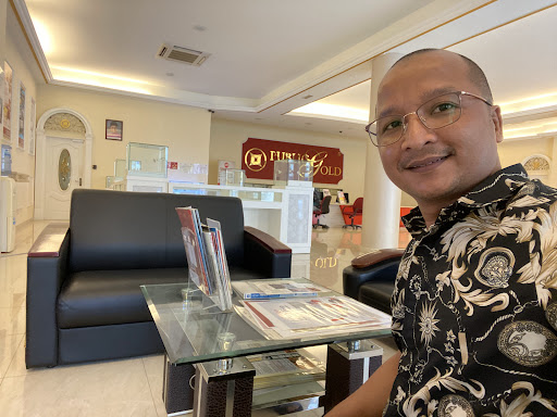 PUBLIC GOLD SUNGAI PETANI