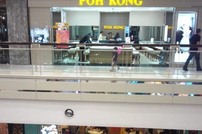 poh kong queensbay mall